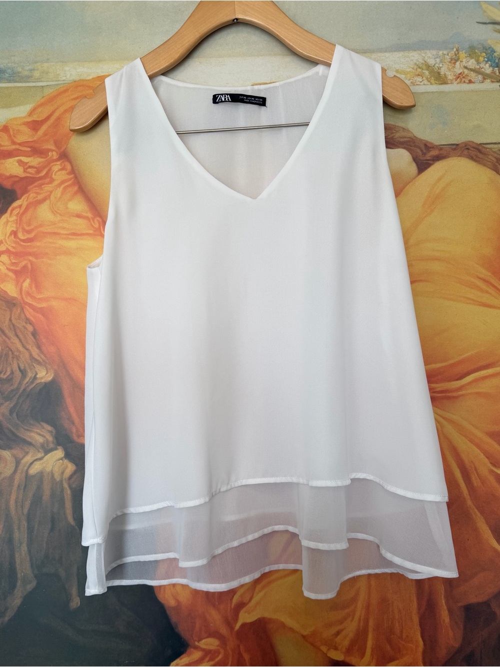 Zara white floaty v neck top XS